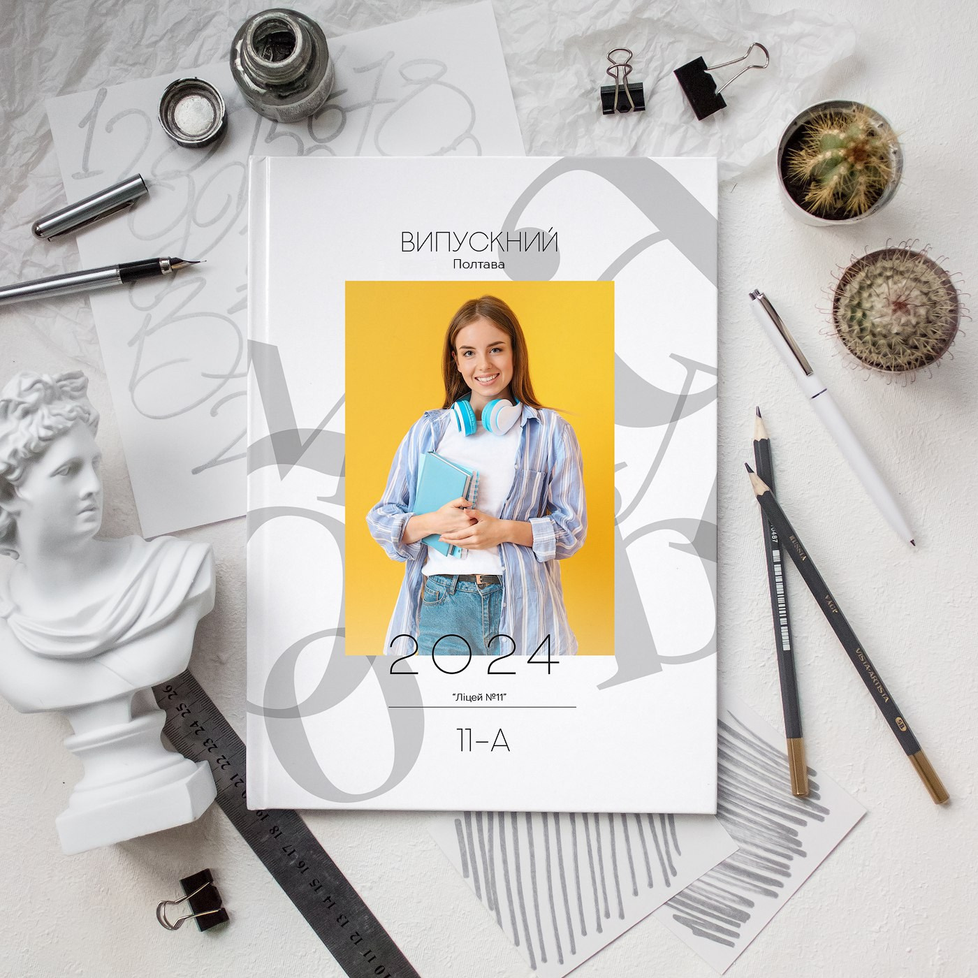 Білий. Випускні альбоми для дитячих садочків, шкіл і вузів в м. Полтава
