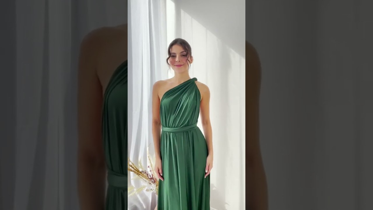 « Collection de Robes Volantes à Santorin ». Photographe vidéaste à Santorin|Séances photos de Robe volante Santorin|