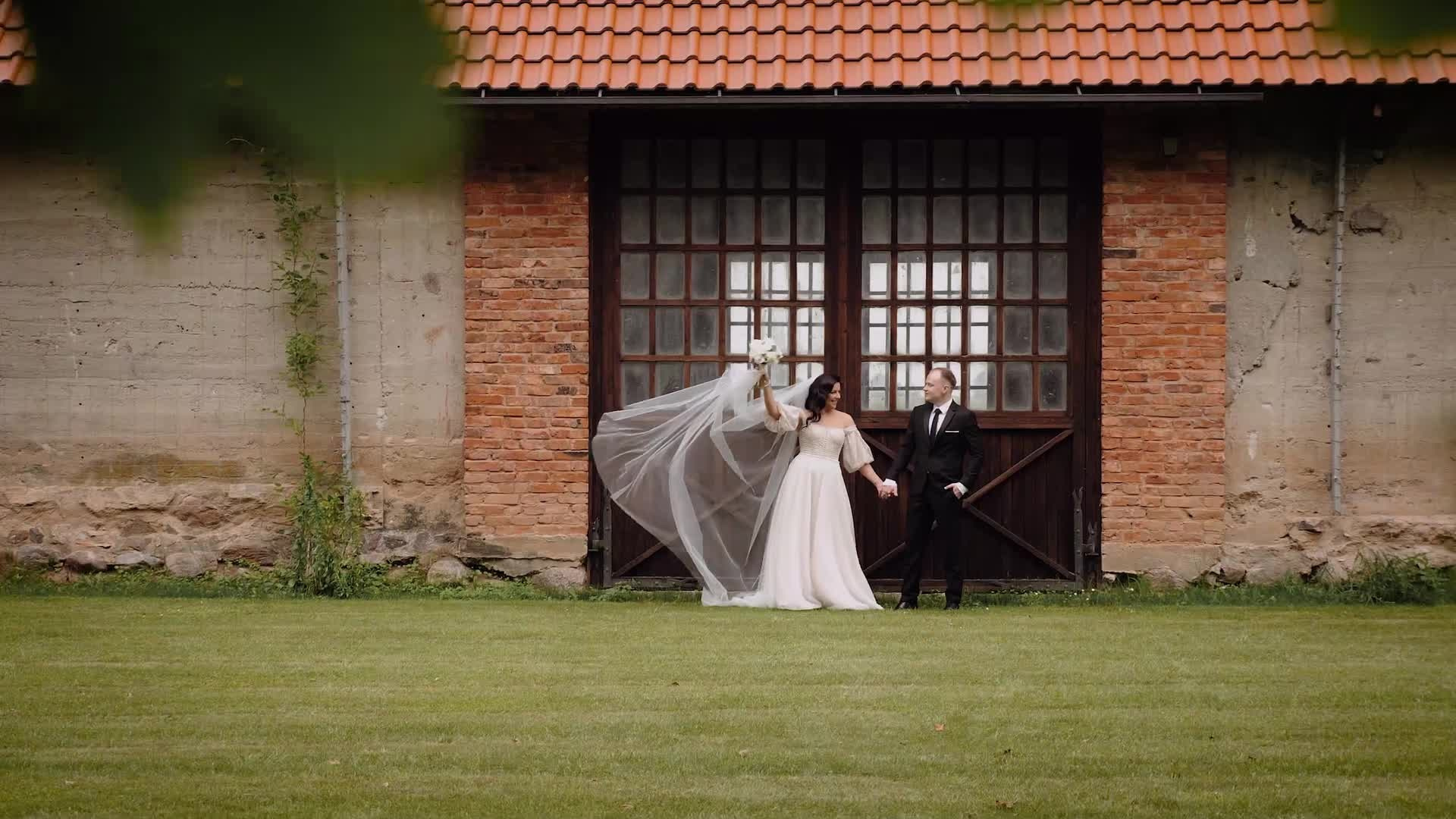 Filmai. Vestuvių VIDEO ir FOTO komanda
