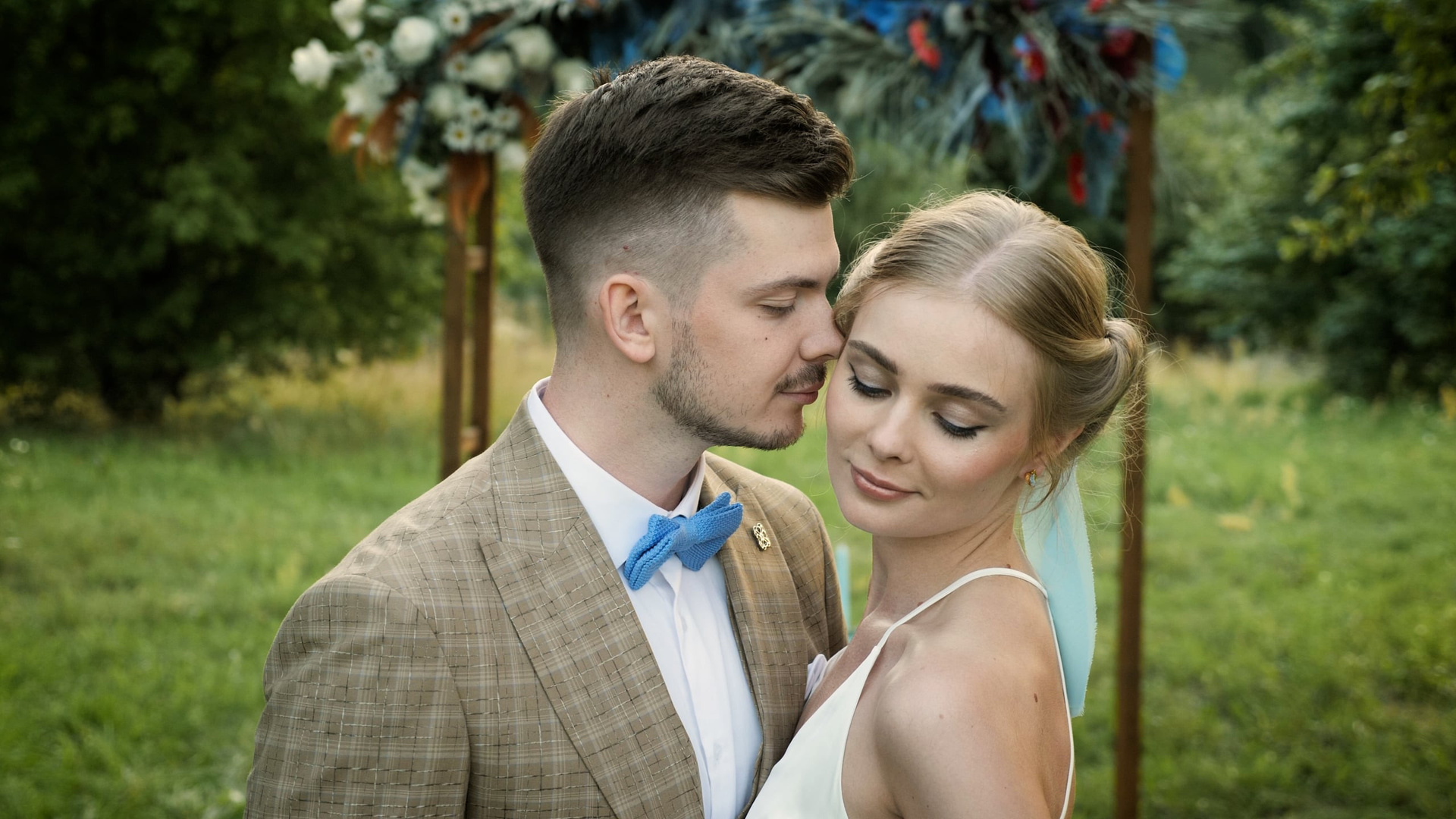 Filmai. Vestuvių VIDEO ir FOTO komanda