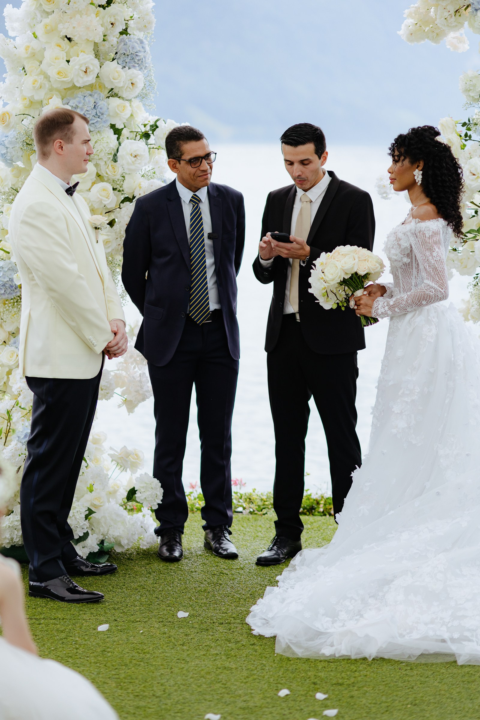 Florian and Fenifer Park Hotel Vitznau. Wedding photographer in Italy |Florence, Roma, Como, Tuscan, Venice