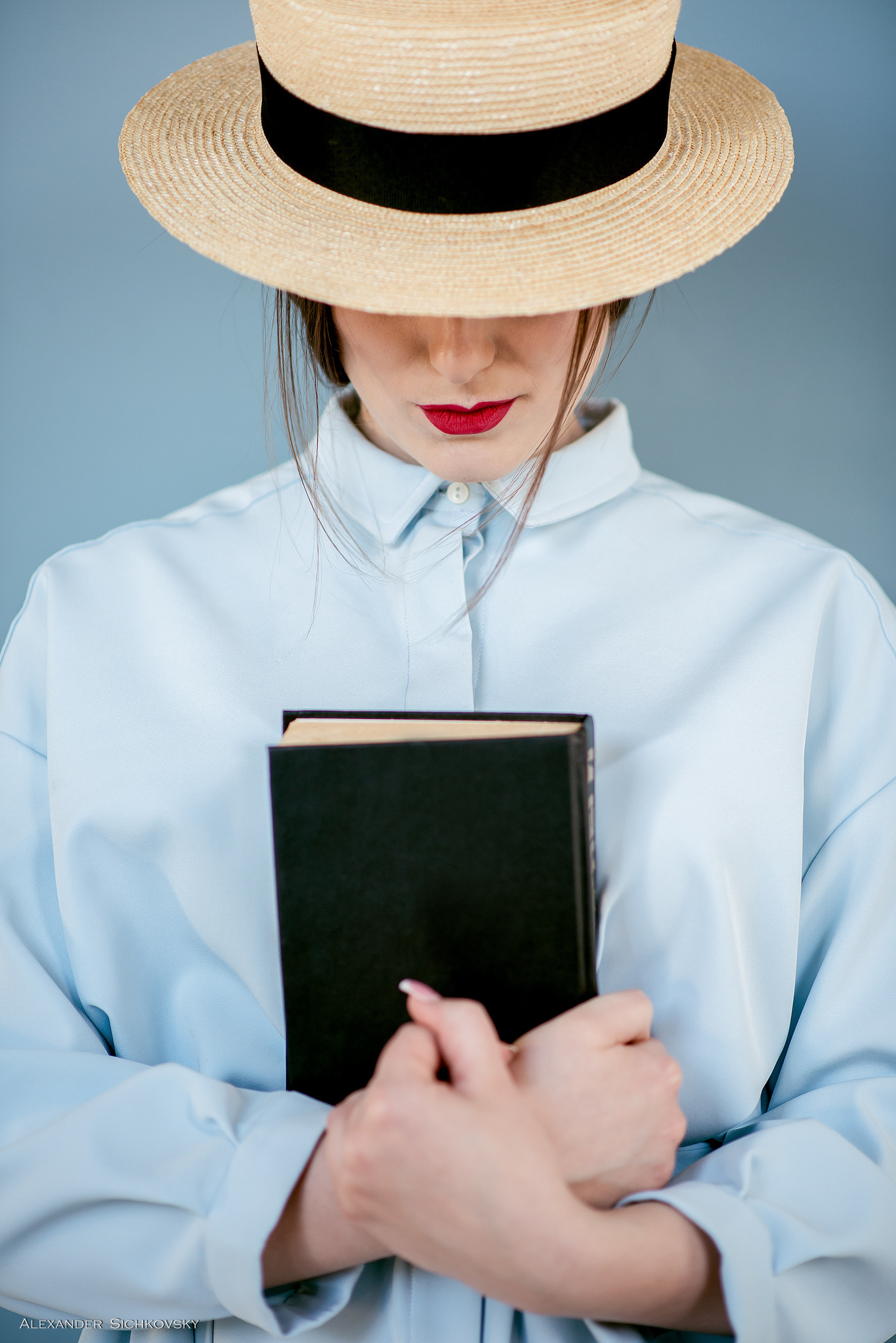 Індивідуальні зйомки та репортаж подій. Предметний фотограф Чернівці для інтернет магазину, сайту, каталогу, контент для бізнесу