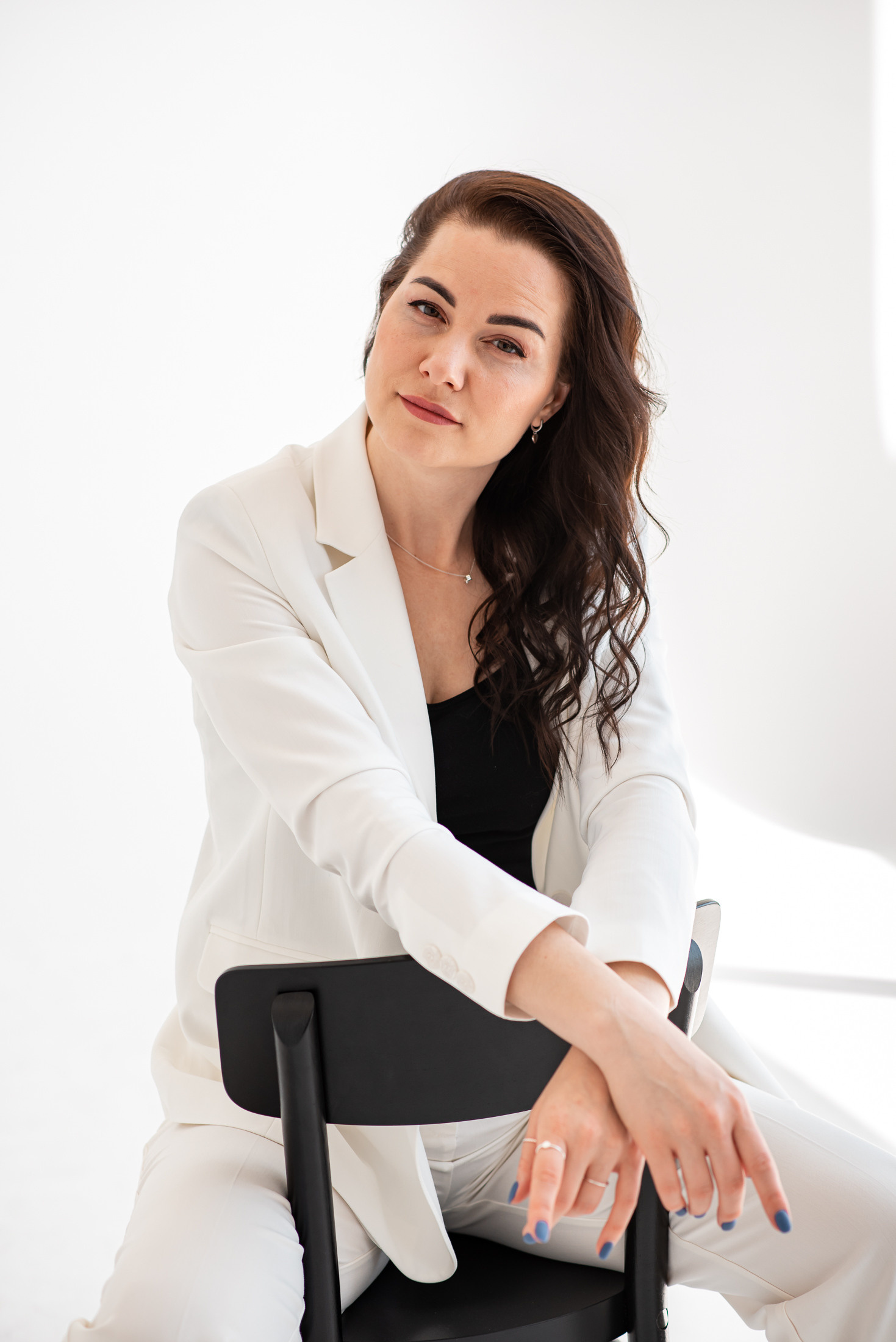 Індивідуальні зйомки та репортаж подій. Предметний фотограф Чернівці для інтернет магазину, сайту, каталогу, контент для бізнесу