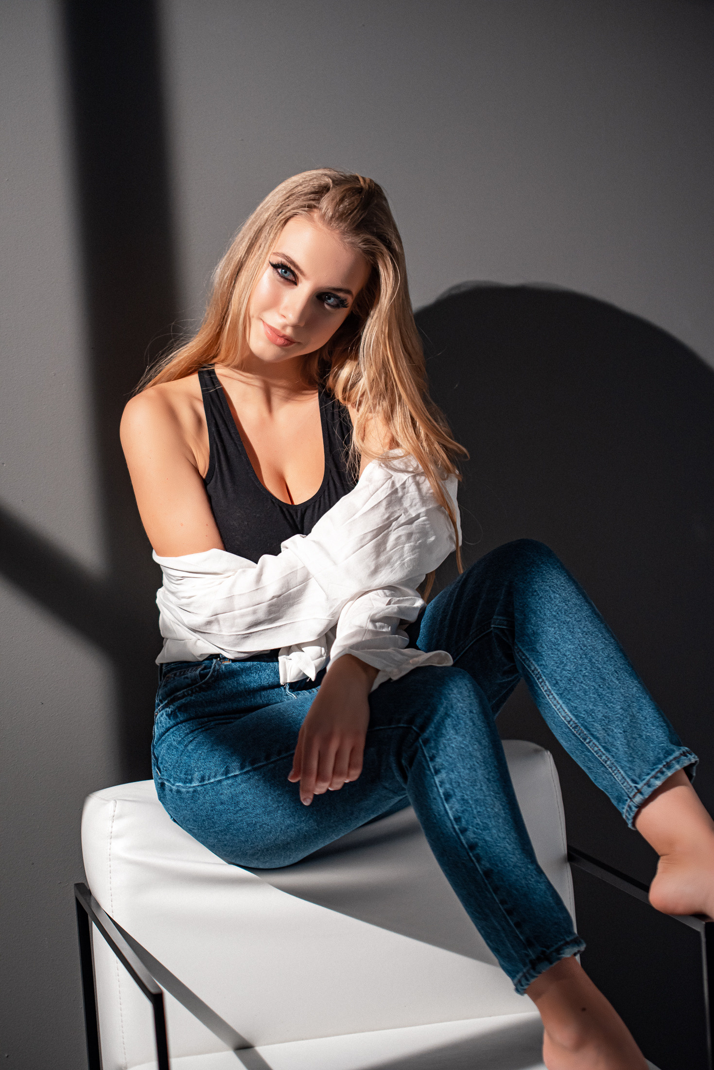 Індивідуальні зйомки та репортаж подій. Предметний фотограф Чернівці для інтернет магазину, сайту, каталогу, контент для бізнесу