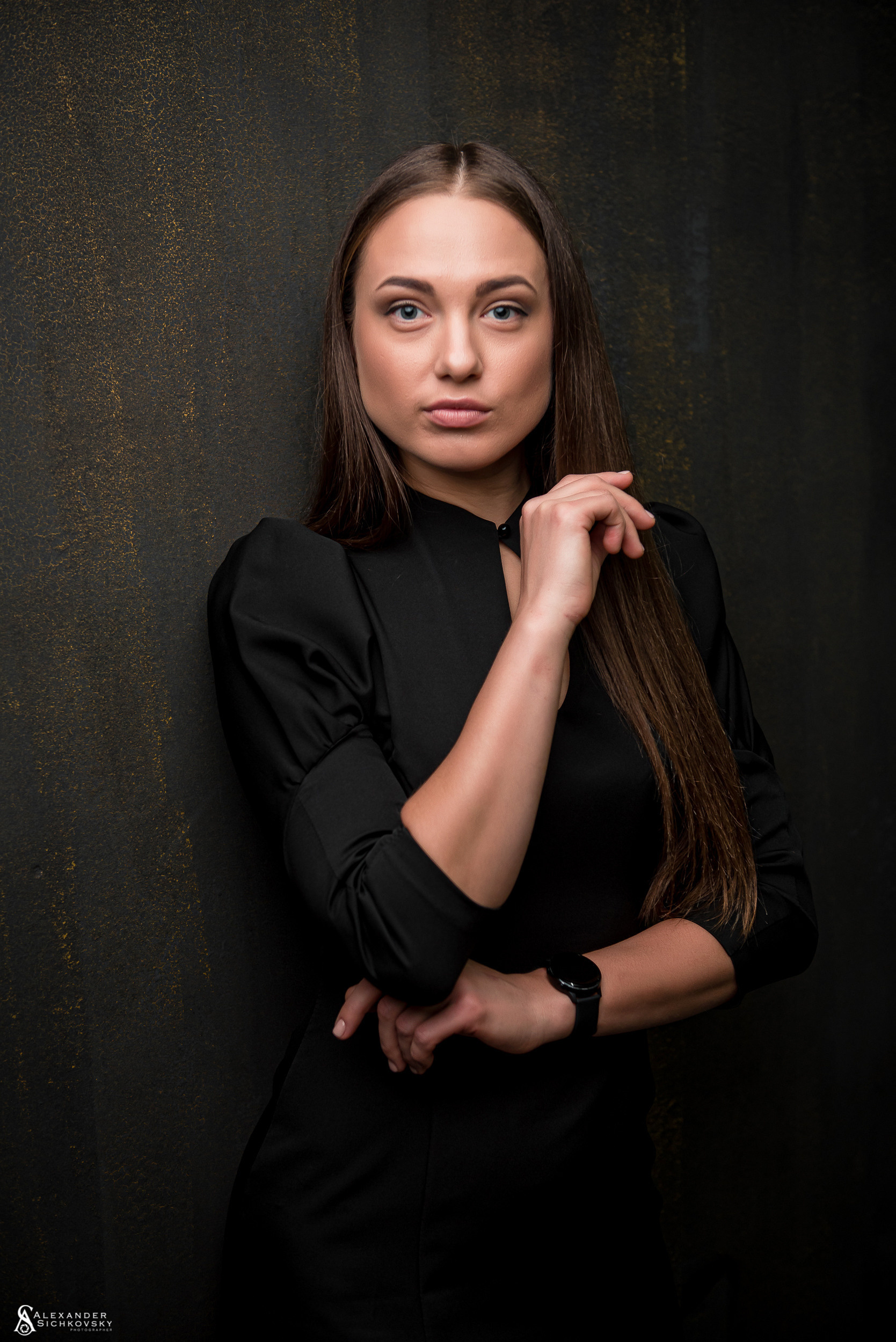 Індивідуальні зйомки та репортаж подій. Предметний фотограф Чернівці для інтернет магазину, сайту, каталогу, контент для бізнесу