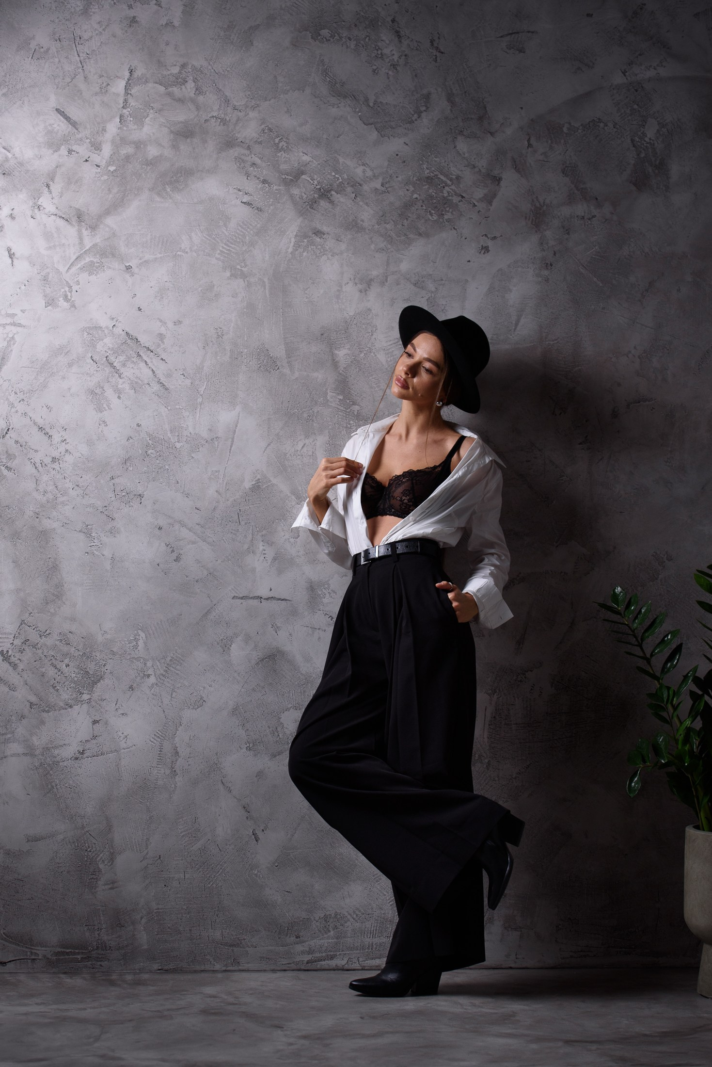 Індивідуальні зйомки та репортаж подій. Предметний фотограф Чернівці для інтернет магазину, сайту, каталогу, контент для бізнесу