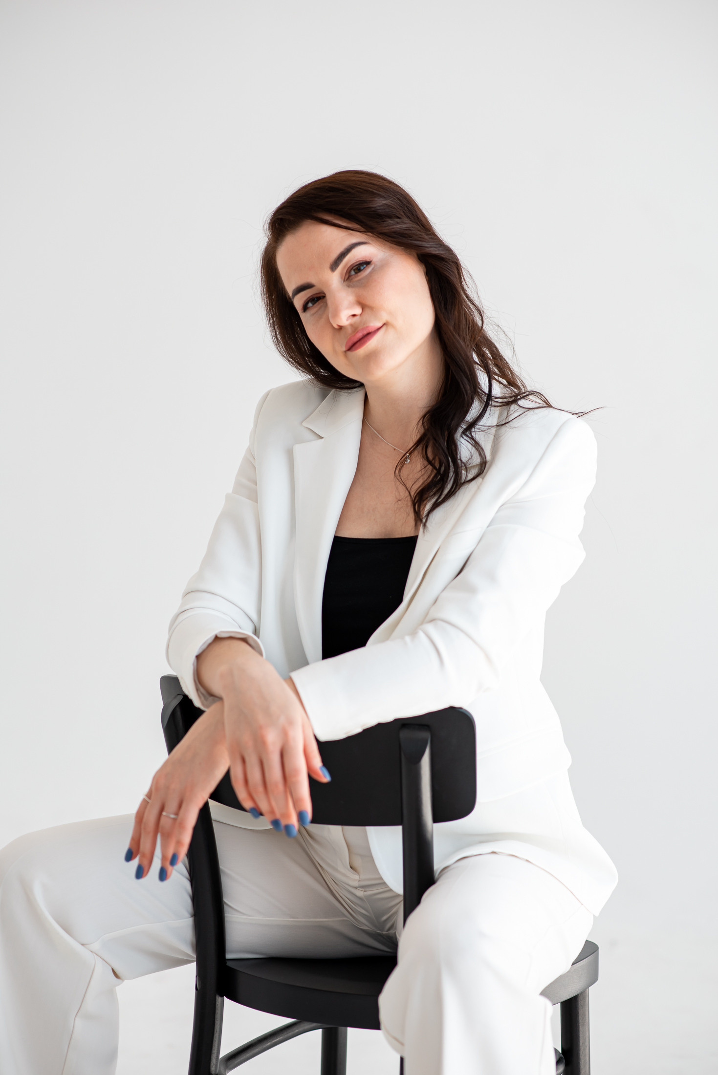 Індивідуальні зйомки та репортаж подій. Предметний фотограф Чернівці для інтернет магазину, сайту, каталогу, контент для бізнесу