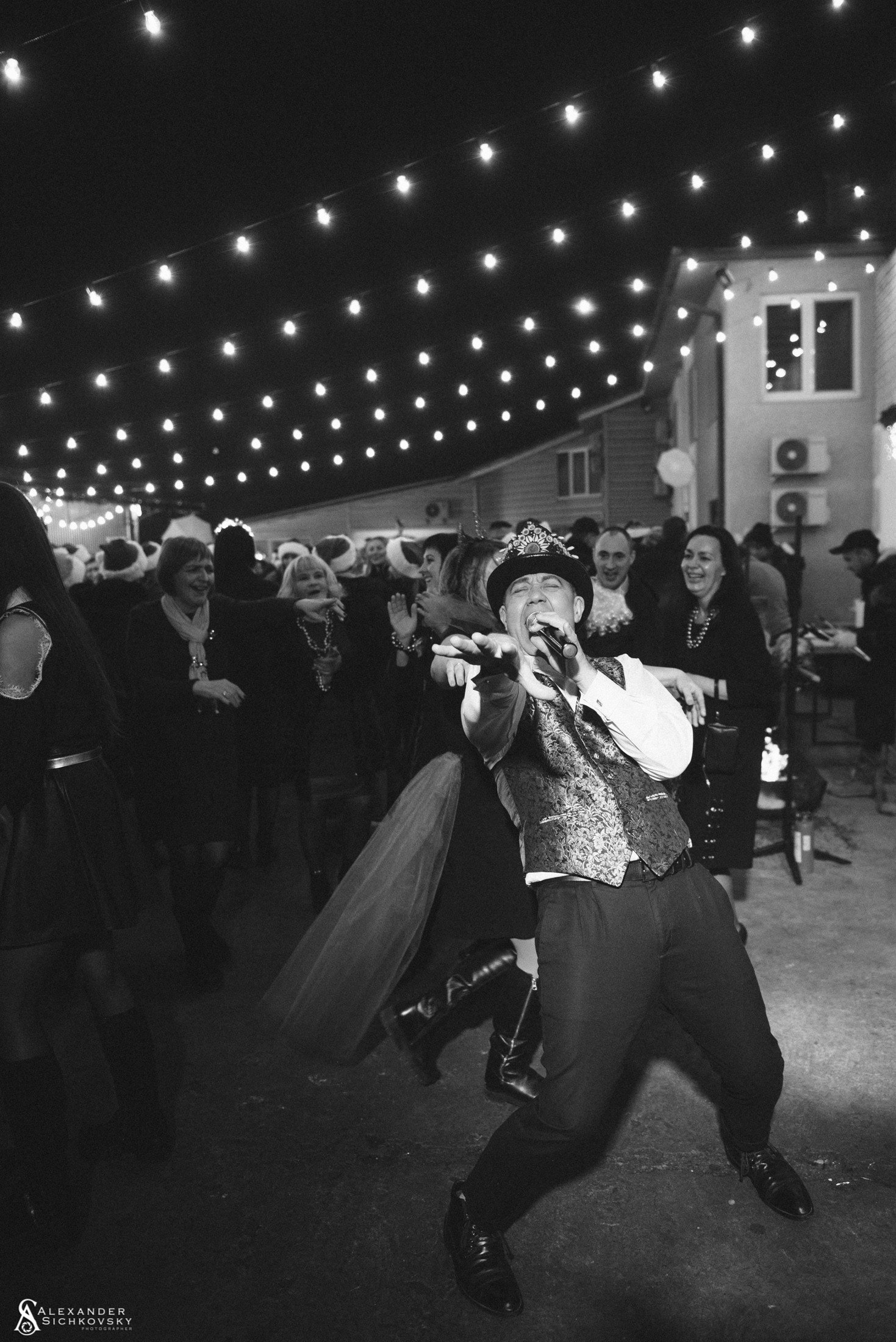 Індивідуальні зйомки та репортаж подій. Предметний фотограф Чернівці для інтернет магазину, сайту, каталогу, контент для бізнесу