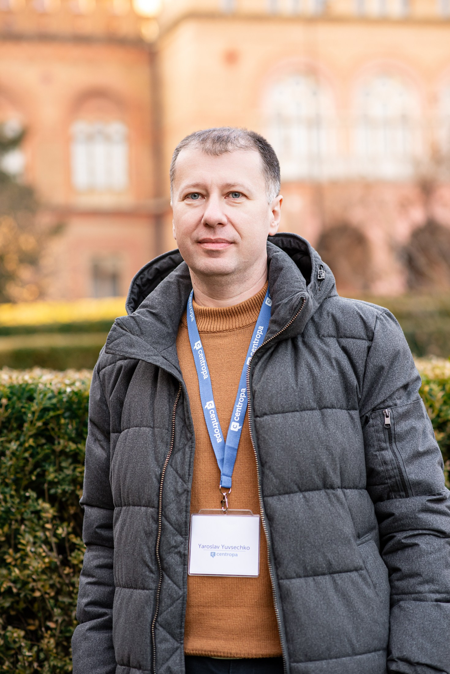 Індивідуальні зйомки та репортаж подій. Предметний фотограф Чернівці для інтернет магазину, сайту, каталогу, контент для бізнесу