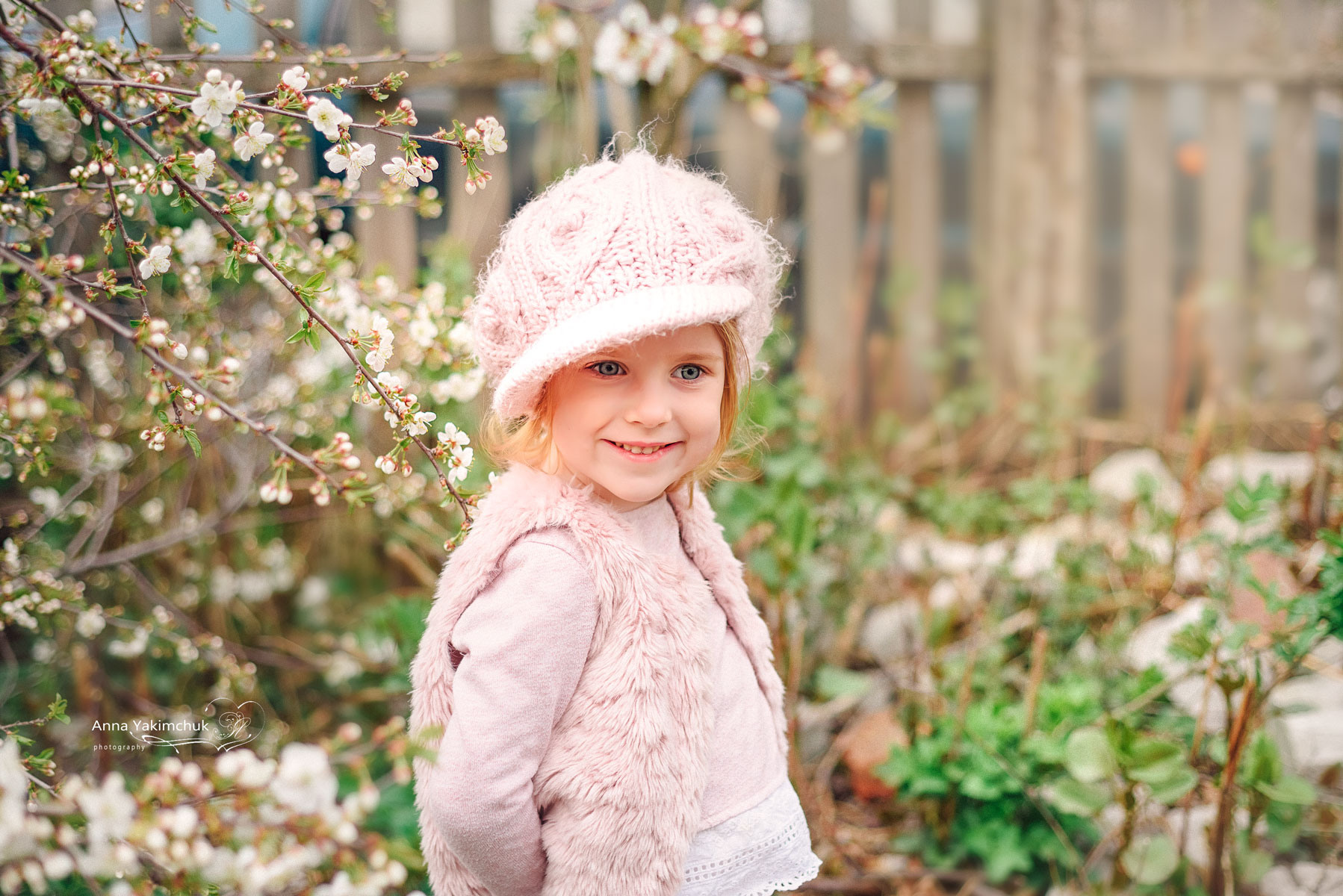 Фотограф новонароджених (newborn) та дитинства у Житомирі Анна Якимчук