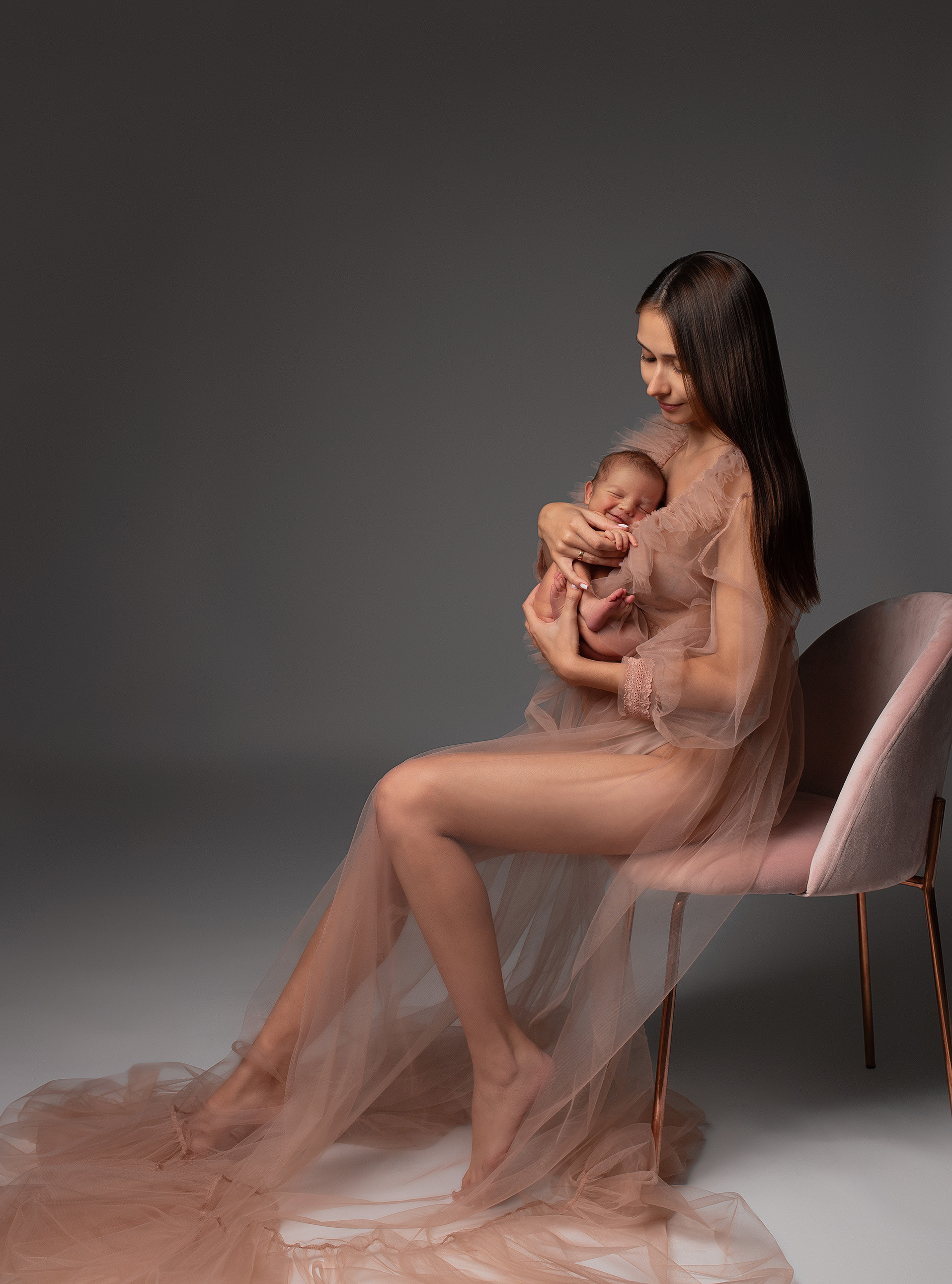 Garderoba do sesji zdjęciowej. Fotograf kobiece, ciążowy, noworodkowy Gliwice Katowice