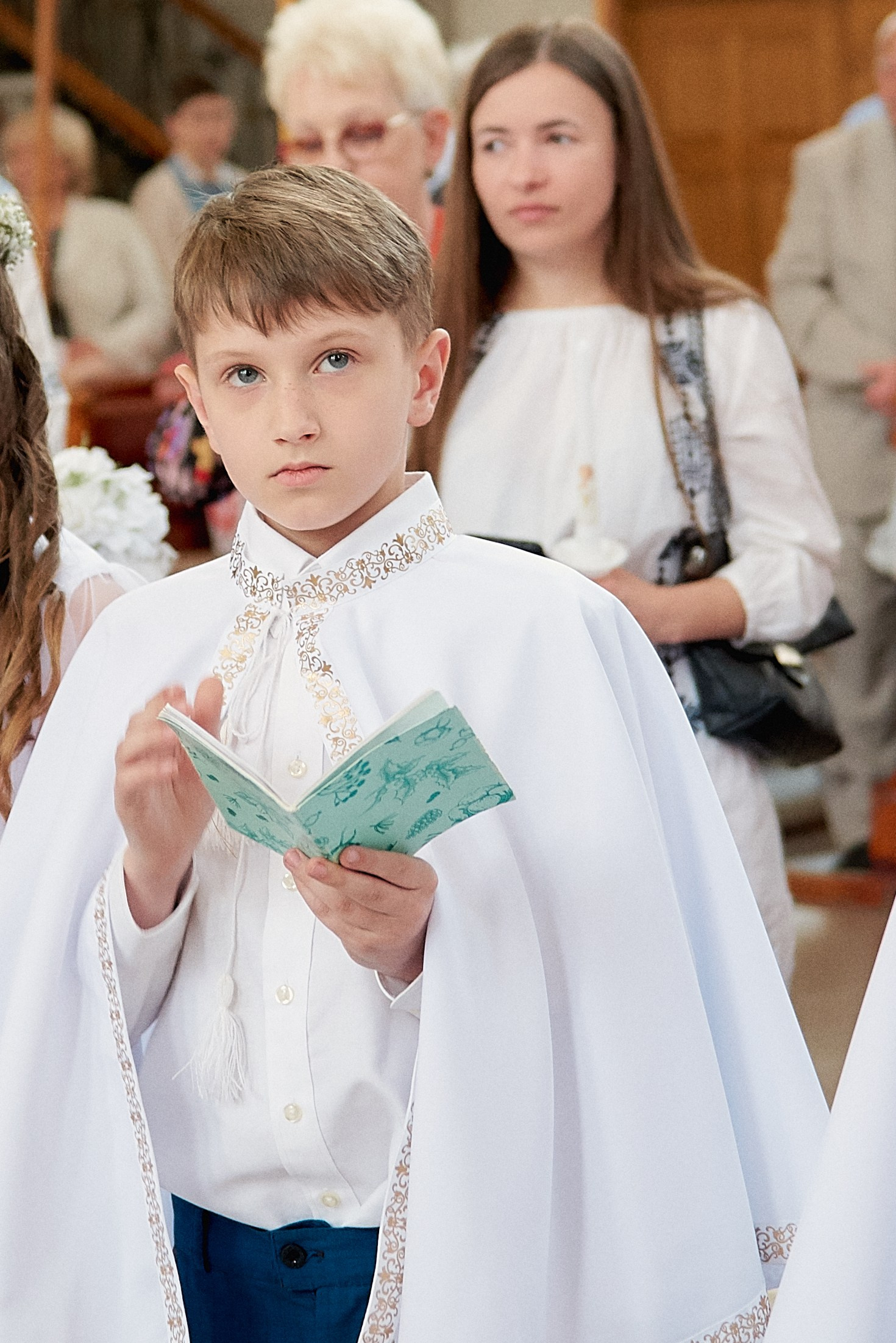 Причастя. Фотограф новонароджених діток та їх сімей в Тернополі