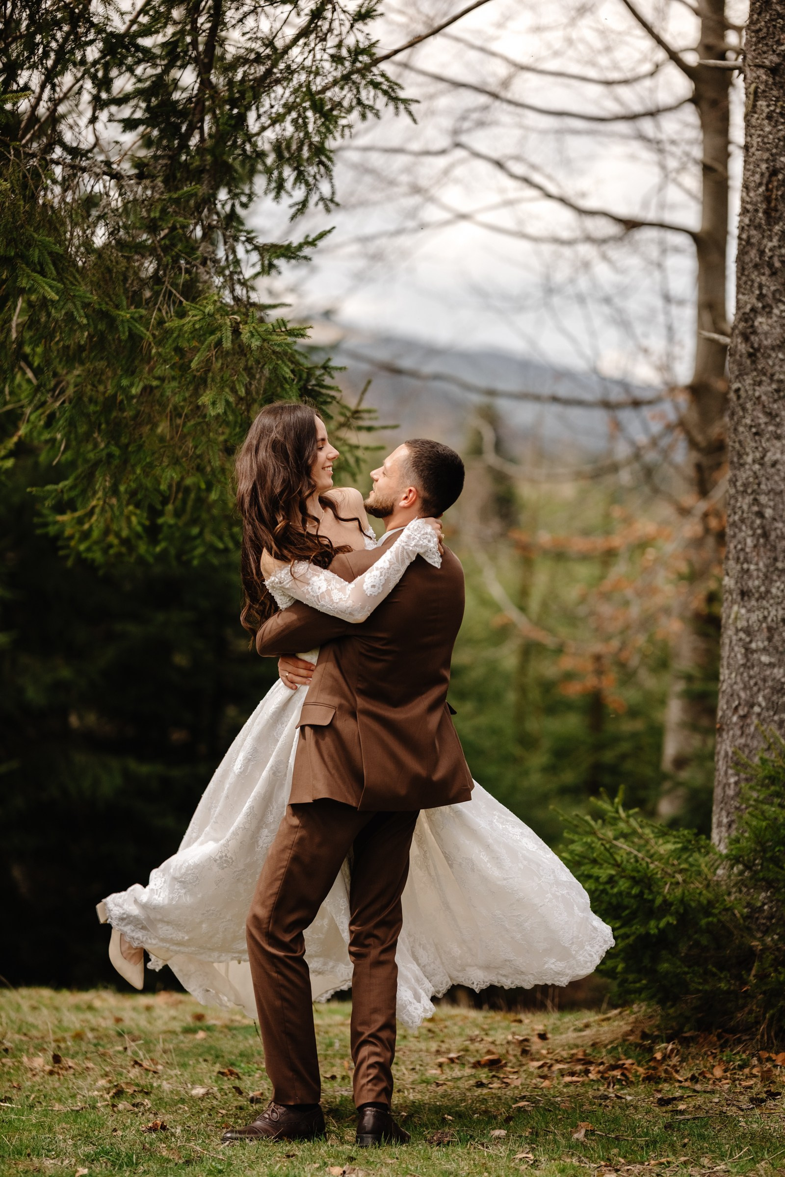 Плотиця Олександр. Весільний та сімейний фотограф