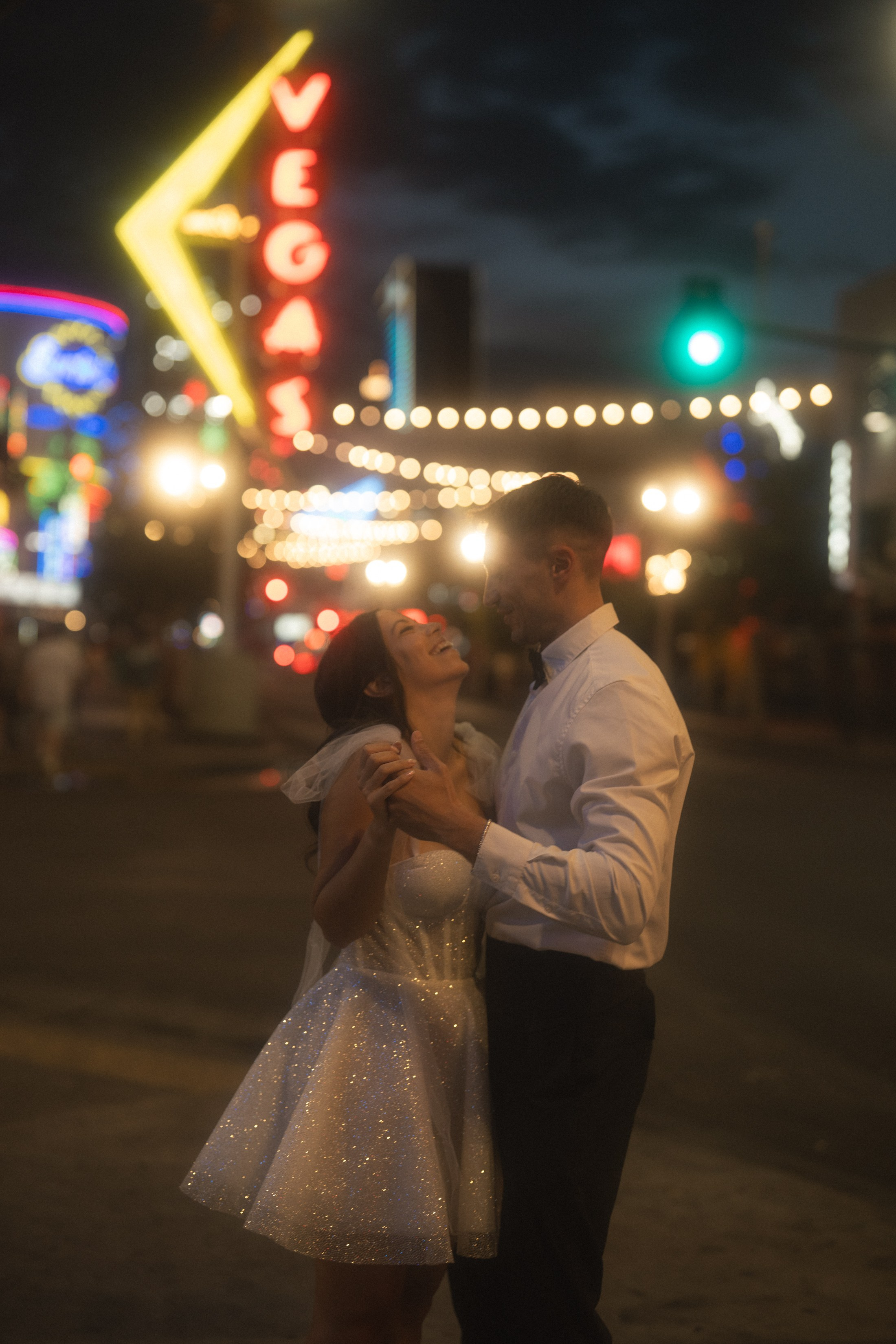 Prices. Wedding & elopement photographer Viktoriya Kravtsov. Las Vegas